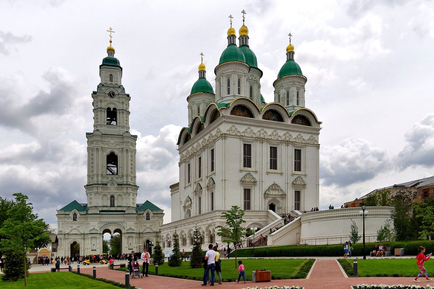 Астраханский кремль — купить гольфкар в Астрахани